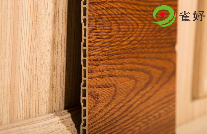 选择竹木纤维护墙板的原因是什么?